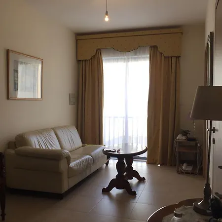 Apartment Windsor Saint Julian's